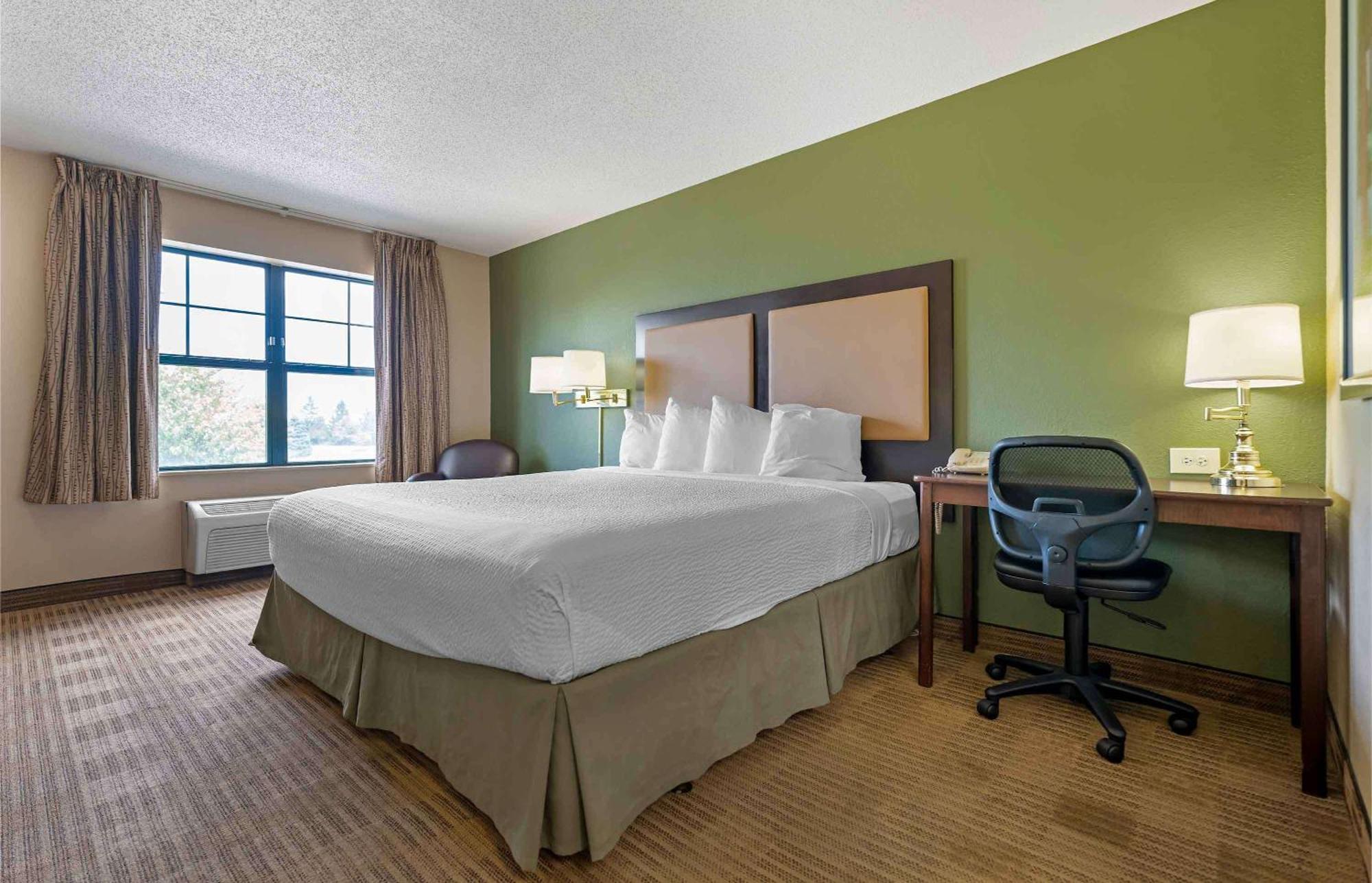 Extended Stay America Select Suites - Chicago - Hanover Park Buitenkant foto