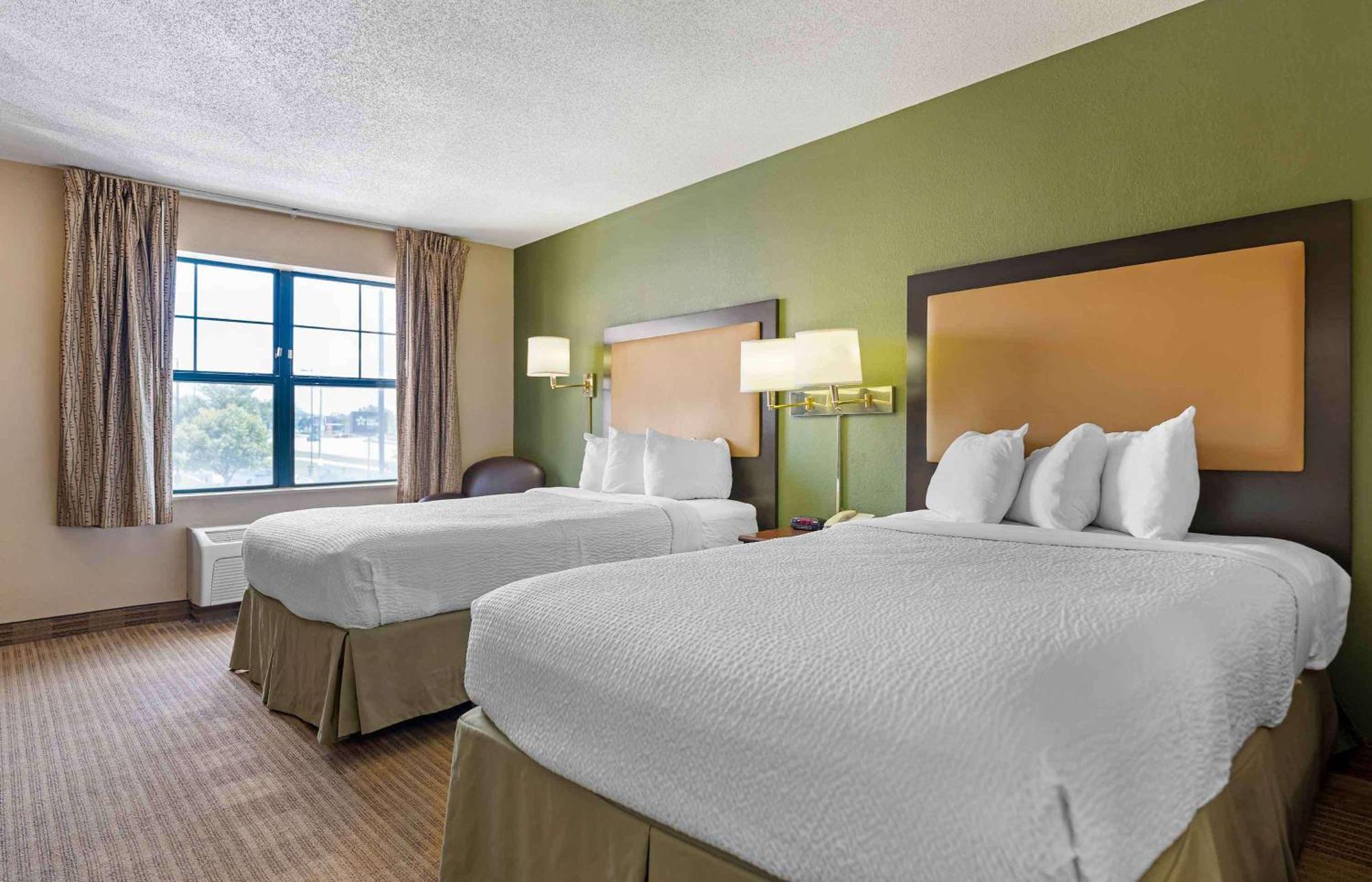 Extended Stay America Select Suites - Chicago - Hanover Park Buitenkant foto