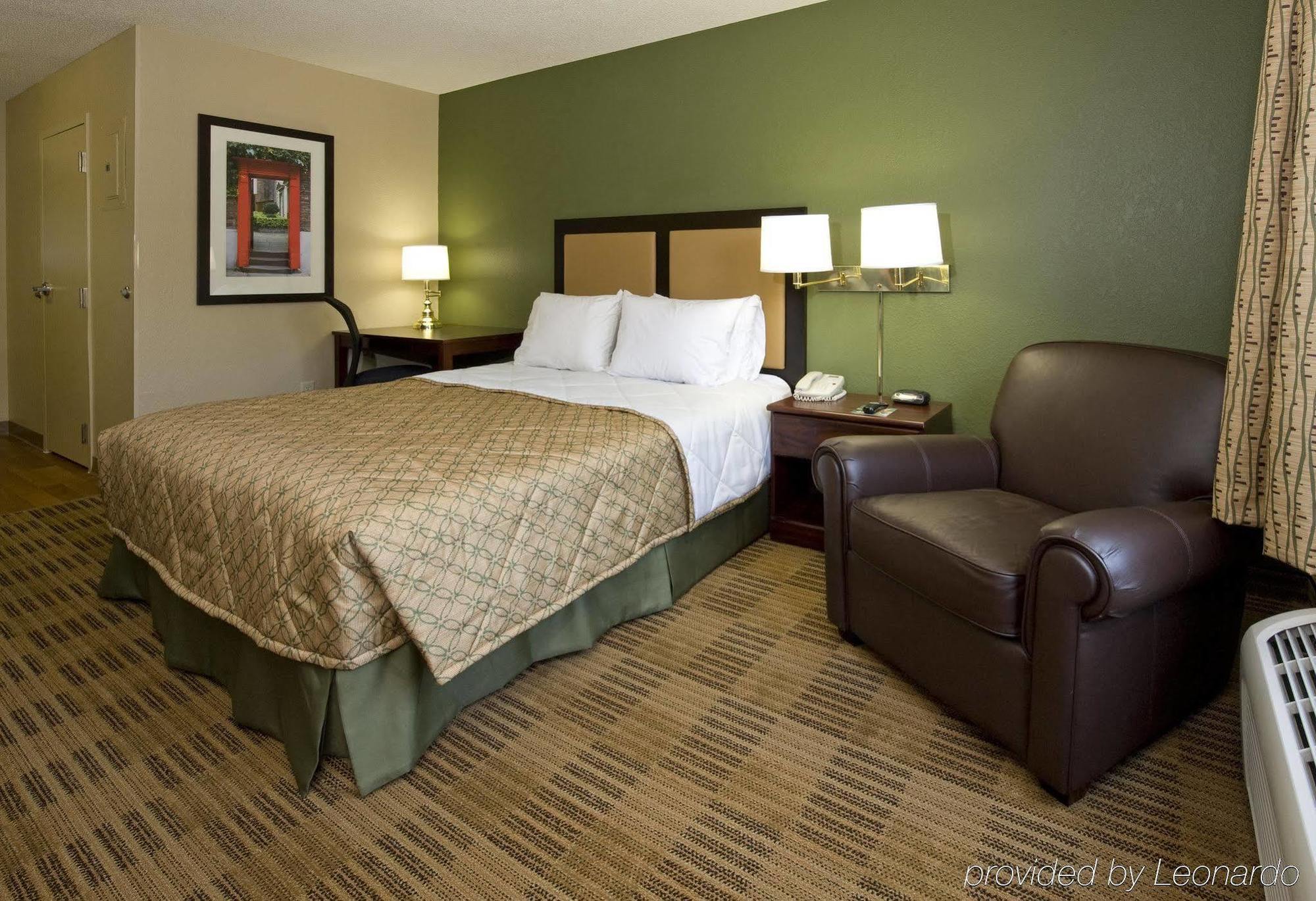 Extended Stay America Select Suites - Chicago - Hanover Park Buitenkant foto